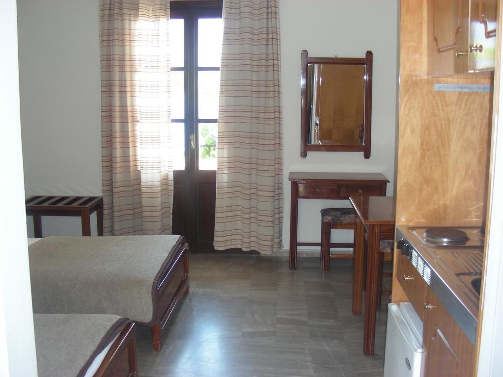 Hotel Porto Potha Telendos Екстер'єр фото